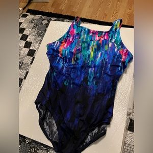 NWT!! Slenderizing swimsuit!